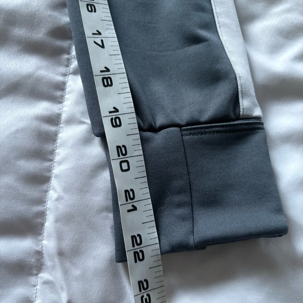 ALO Yoga performance fit